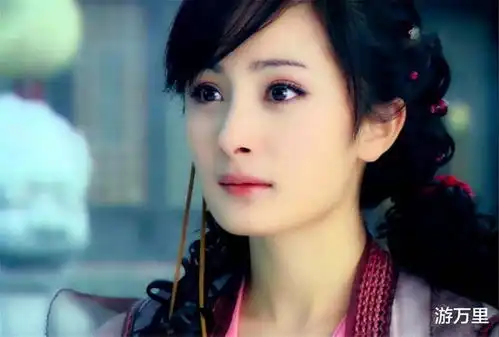 仙剑奇侠传三雪见并不是唐家血脉,为何是唐家堡继承人
