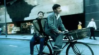 只要是你,两杯咖啡,一部电影,就够了
