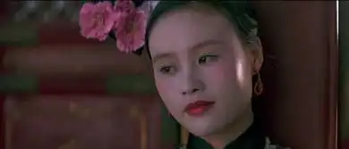 她气场强过孙俪,被冠名女王,做了二十年后妈,年过半百依旧是亚洲最美女星
