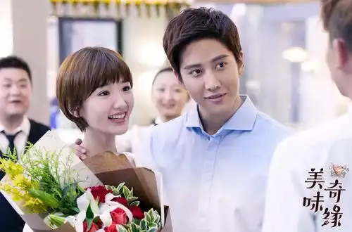 褪去甜美外壳,官宣盗墓笔记,毛晓彤的19开年有点精彩
