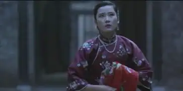 80年代女影星何赛飞,罕见剧照老照片,漂亮大气端庄的实力派演员