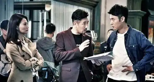 猎毒人剖析,吴秀波第一集就领盒饭,但是真没你想的那么不堪
