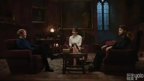 一起回到霍格沃兹,回到魔法开始的地方