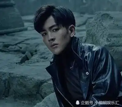 全职高手乔一帆饰演者有多牛看到他的毕业院校,一般人比不了
