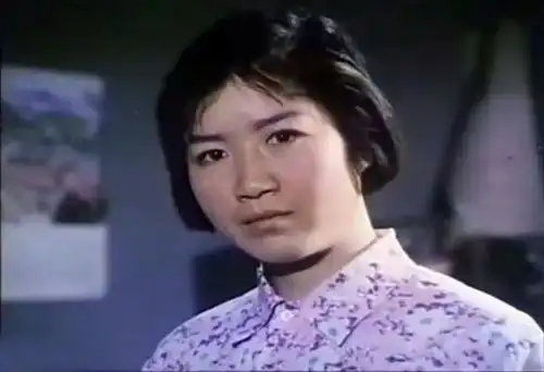 庆余年爆红的75岁女演员,29岁才出道,张艺谋曾说她红不了大器晚成靠的是什么
