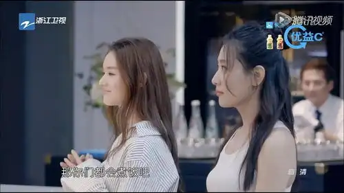 我们还是低估了刘亦菲的颜值,艳压所有人的仙女白冰遇到她都输了
