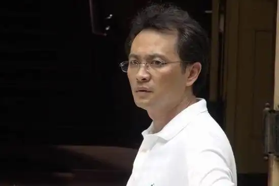 蓝盈莹靠一滴泪把人艺又推到大众面前,从这走出的就没有演技差的