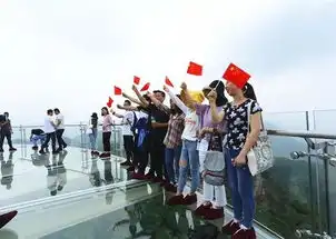 在天空之城,再美的腿精小姐姐也会吓到腿软