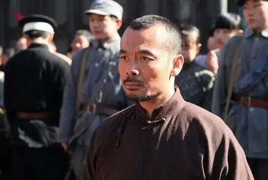 红高粱离开单家后的罗汉,缘何不再为新东家酿