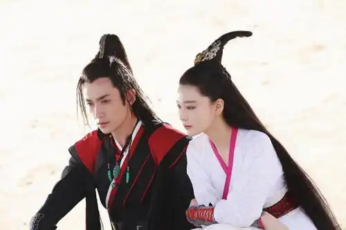 朱一龙为了妈妈当演员,爆红后依然谦逊低调
