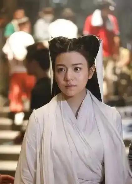50岁大妈演18岁丫头,导演你是觉得我们瞎吗盘点那些年辣眼睛的角色

