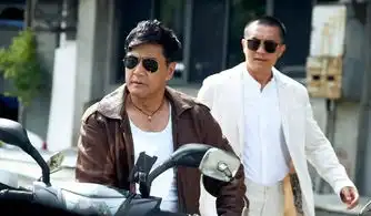 每个人成长的路上都有一名英雄