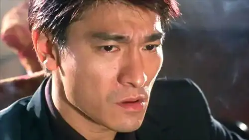 刘德华纹身,佩戴大金链子,年轻时候的这部电影让人大呼过瘾