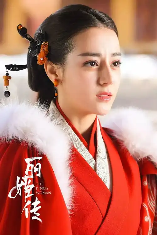 拆解迪丽热巴90后首位金鹰女神为什么是她
