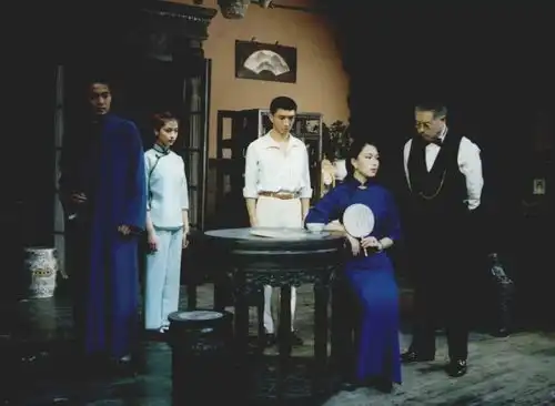 接续茶馆,北京人艺看家戏雷雨再上演
