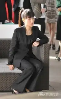 白冰拍戏拿奖被肯定隐婚男女受期待
