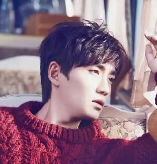 侧脸好看的男明星,就像漫画里走出来的一样,你最喜欢谁
