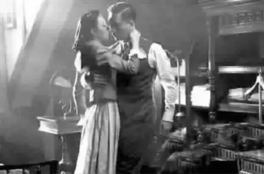 红色题材影视创作再掀新浪潮
