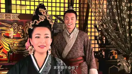 美人心计周亚夫发现了窦漪房的身份,一再命令雪鸳,雪鸳生气了
