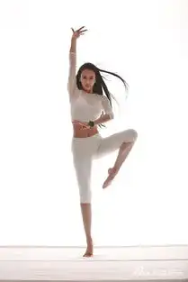 母其弥雅现身孤儿院变孩子王
