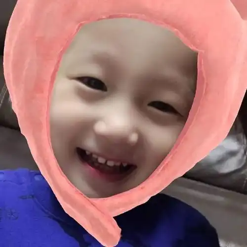 给我一张斗俊军装照,我能脑补出一部太阳的后裔
