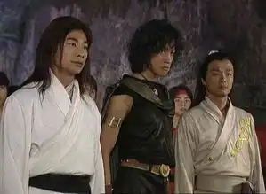 风云雄霸天下主题曲叫什么,赵文卓主演的
