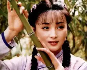 42岁蒋勤勤复出江湖颜值逆天纯元皇后果然美过甄嬛娘娘孙俪陈建斌好眼光
