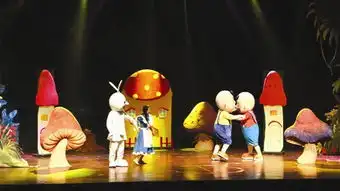 带你走进梦幻世界儿童剧爱丽丝梦游仙境10日将在呼和浩特上演
