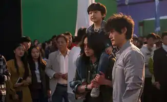 韩寒飞驰人生探班沈腾金句频出变身段子王