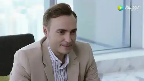 你和我的倾城时光,丽萨和皮特做交易,想要回自己偷情照片和视频
