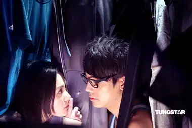 阿娇陈伟霆前度激吻剧照曝光
