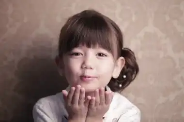 萌翻天的混血童星大搜罗可爱得难以抗拒组图