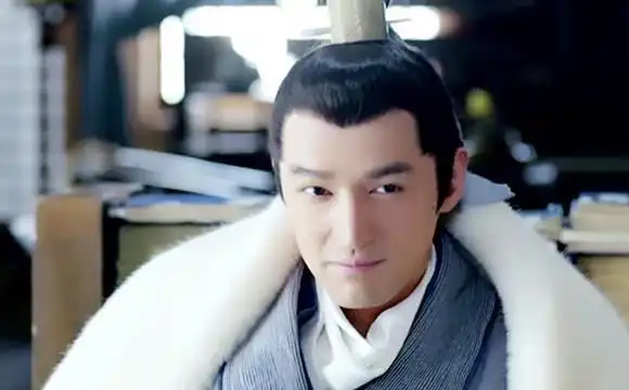 清朝商人游历济南泺口,遇到木雕美人卖艺,堪称巧夺天工