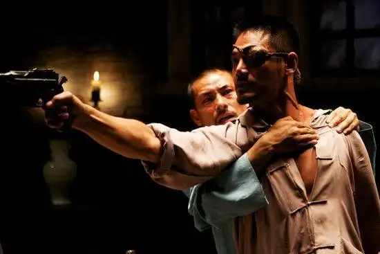 让子弹飞中汤师爷哪些地方骗了张麻子,他说的两件事是什么