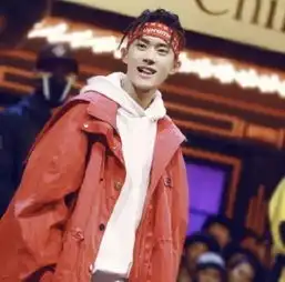 四字弟弟千玺宝宝的头号粉丝鸥姐,这么可爱的男孩儿谁不喜欢