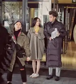 杨幂黄子韬谈判官最新海报,你期待两人吗
