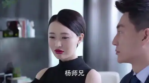 谈判官杨潇在背地里说黄子韬的坏话,富家千金却这样说