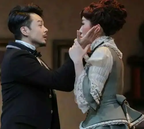 这是男人女人必看的话剧玩偶之家女性独立不是威胁是进步