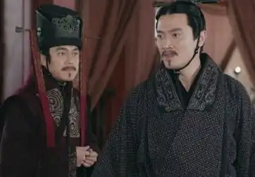 姬丹太子一句提醒,嬴政彻底看透吕不韦,铲除之心瞬间涌起