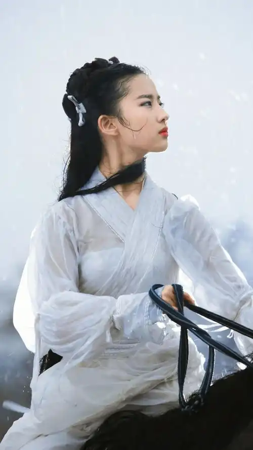什么时隔16年又见刘亦菲的神仙古装吗

