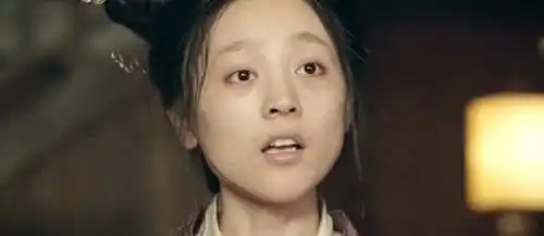 灵魂摆渡黄泉三七竟这么自恋,黄泉第一美女,就你一女的当然第一
