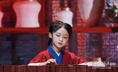 还记得小戏骨红楼梦里的小林黛玉吗比例也太好了
