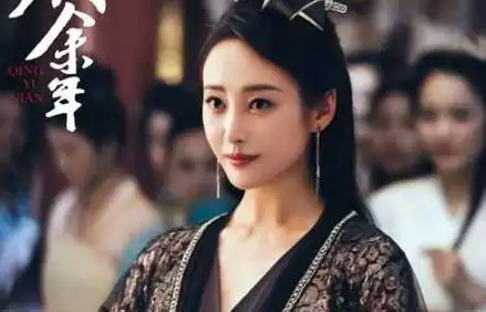 司理理李纯做客梦幻三维直播间,现场展示戏里怎么笑
