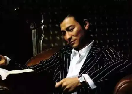 不洗澡时尚教你男士如何搭配衣服