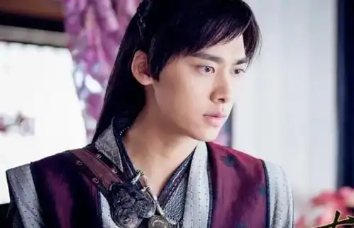 镜双城官宣,李易峰定妆照似曾相识,确定不是百里屠苏