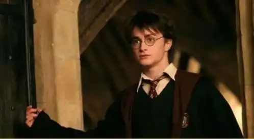 知道的都是资深影迷仅靠衣服就能判断是哪部电影