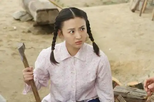 曾是杨幂助理,因长相出众被导演选中,与胡歌合作成顶流女星
