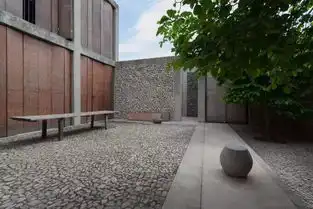 世界建筑大师,为了表达对父亲的爱,在老家陕西用石头建了一座父亲的宅,却被评为世界最美住宅网易订阅