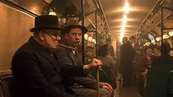 若丘吉尔灵魂有知也会喜欢这部电影
