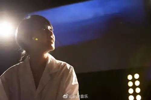 组图好哭刘若英线上演唱会再唱后来翻唱五月天陈奕迅
